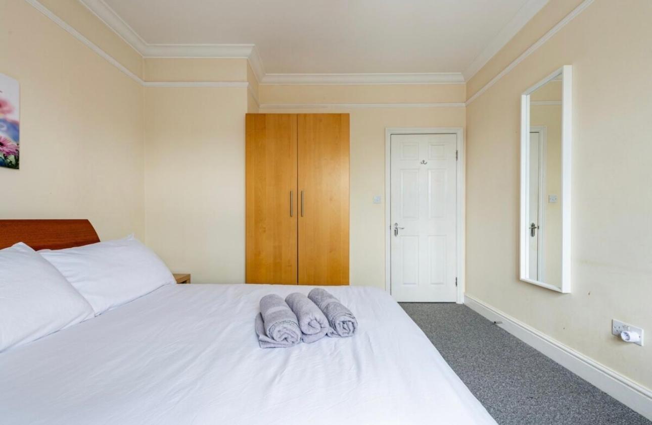Lovely 3-Bed 20 Minutes To Central Londres Extérieur photo